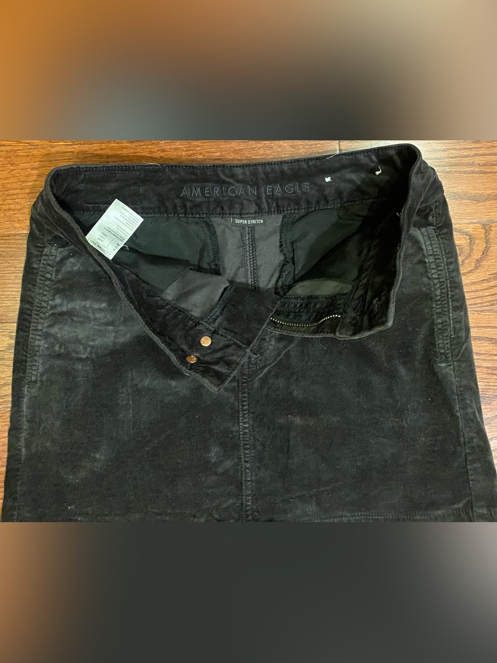American Eagle Skirt Sz 2 Black Faux Suede Pockets Waist 14” Length 14” - Picture 4 of 6